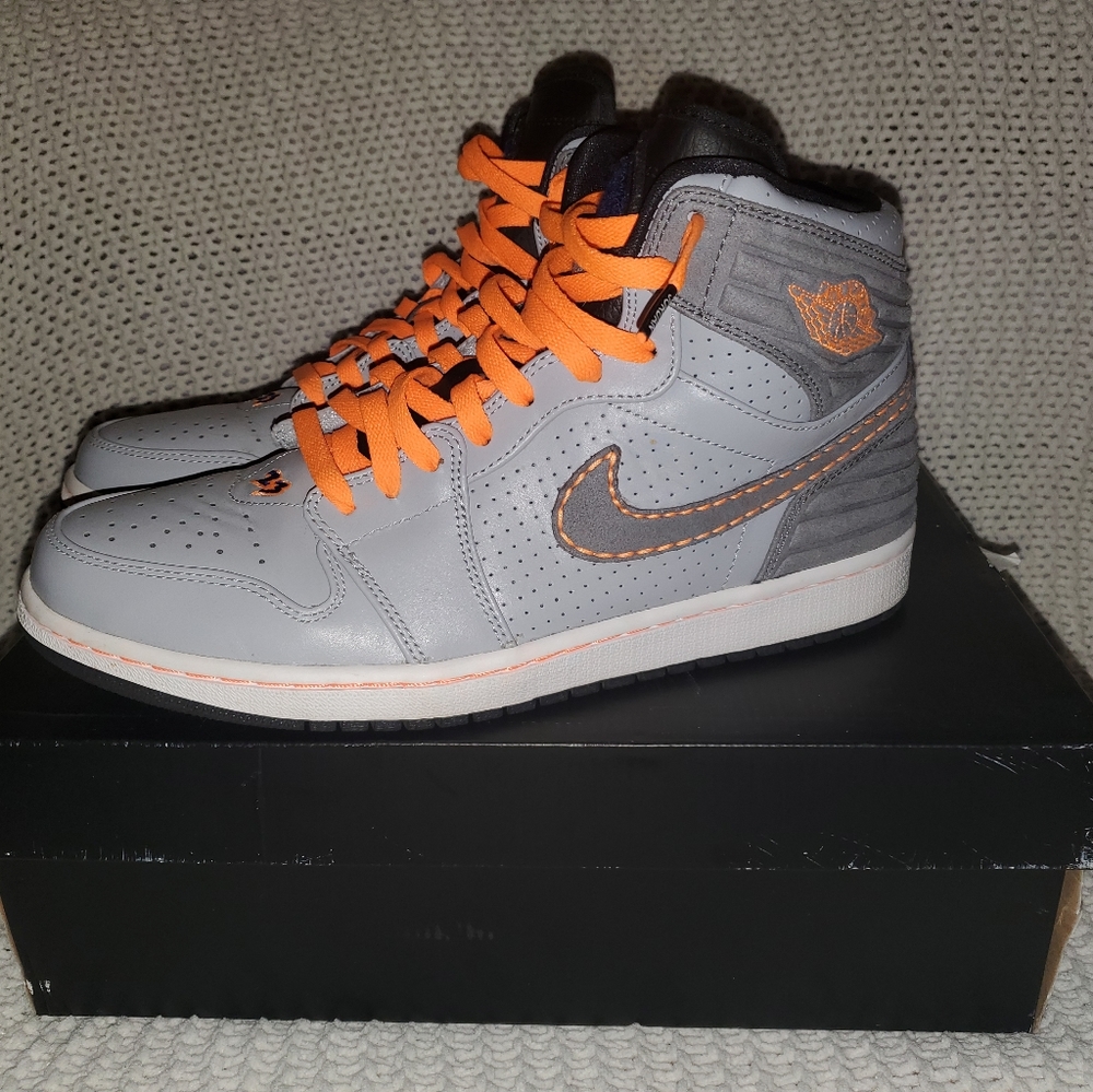 Air Jordan 1 Retro '93 - Picture 1 of 11